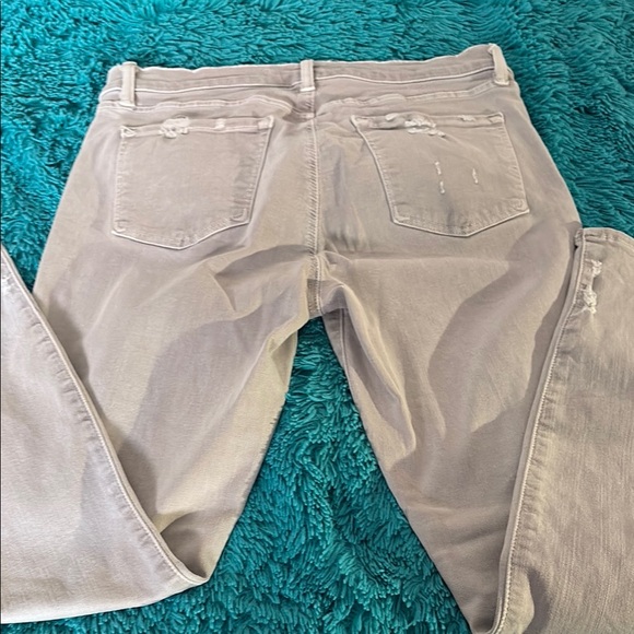 J Brand Women’s Ripped Gray Skinny Jeans - Picture 5 of 6